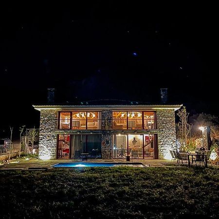 Modern Stone Villas With Swimming Pool Aliveri Bagian luar foto