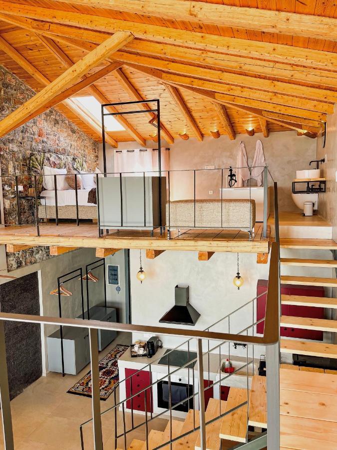 Modern Stone Villas With Swimming Pool Aliveri Bagian luar foto